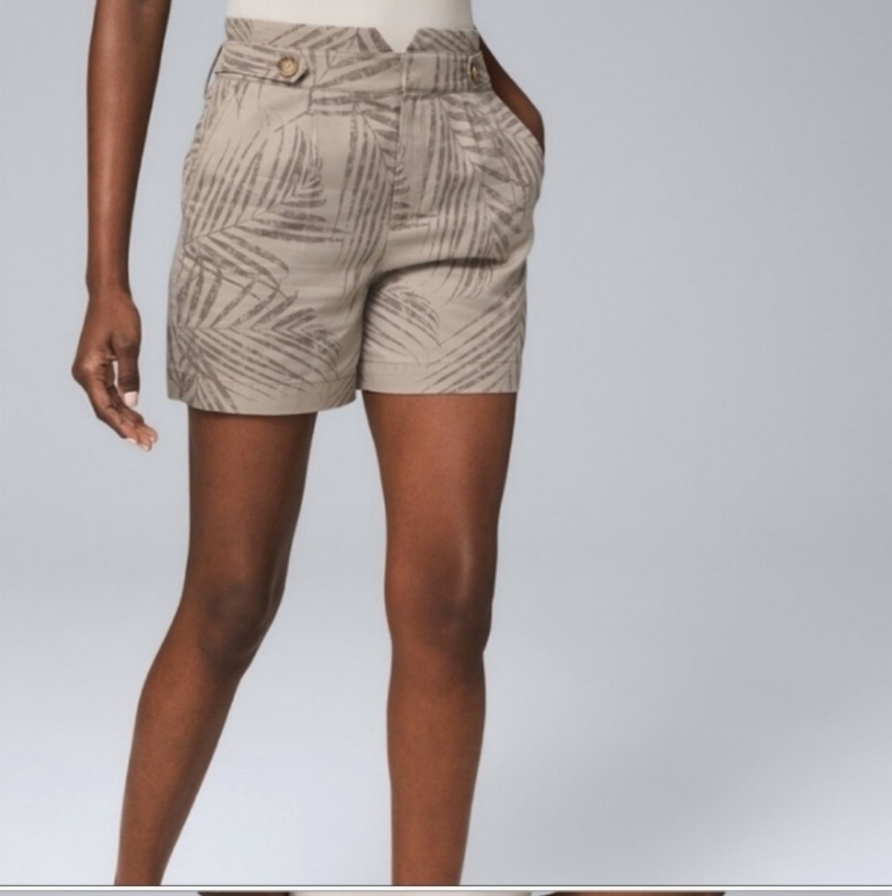 WHBM printed Shorts NEW, size 8, taupe, brown NWT